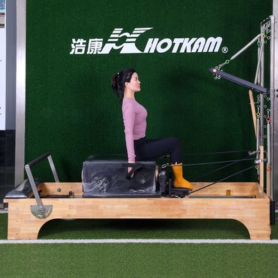Memuat Peralatan Latihan Pilates 200kg Mesin Reformer Pilates Squat Dalam