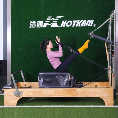 Memuat Peralatan Latihan Pilates 200kg Mesin Reformer Pilates Squat Dalam