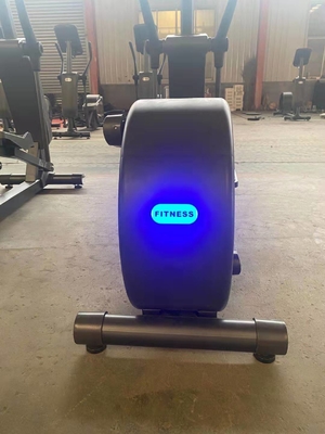 20 Tingkat Penyesuaian Perlawanan Elliptical Gym Equipment Cross Trainer Machine 2050 * 660 * 1600mm
